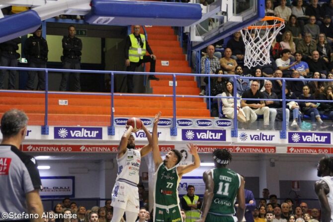Esposito vs Dell'Agnello
